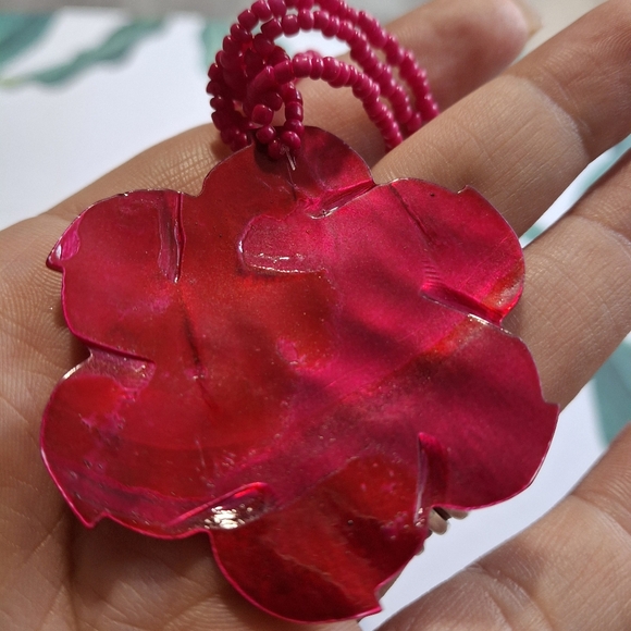 Pink Shell Flower Necklace Set - Picture 6 of 6